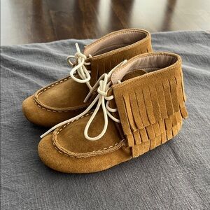 Monkey Feet Fringed Tan Kids Moccasins